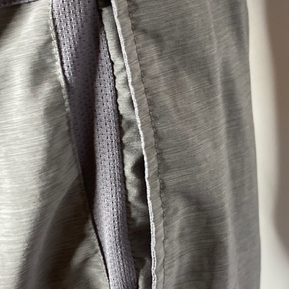 Nike built in briefs Shorts Sz Medium - Picture 6 of 8